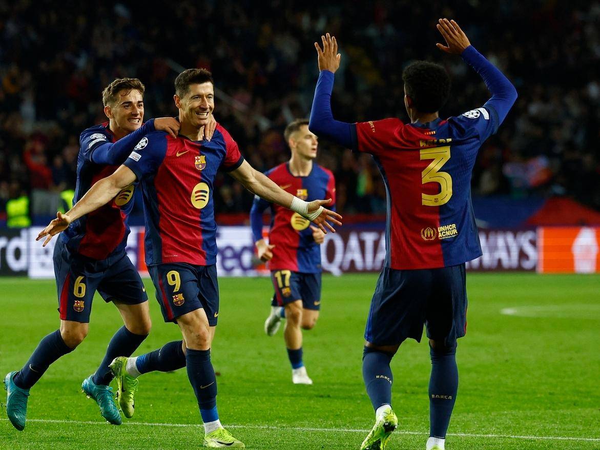 中国队观众热烈欢呼！，莱万多夫斯基迎来五赛季出色发挥引发球迷热议的简单介绍星空体育官网