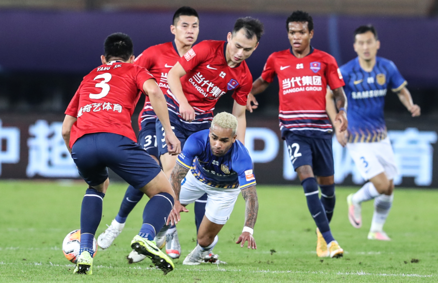 关于新疆广汇迎亚冠关键赛;关键时刻内部沟通;压力陡增;团队化学反应显著的信息 关于新疆广汇迎亚冠关键赛;关键时刻内部沟通;压力陡增;团队化学反应显著的信息